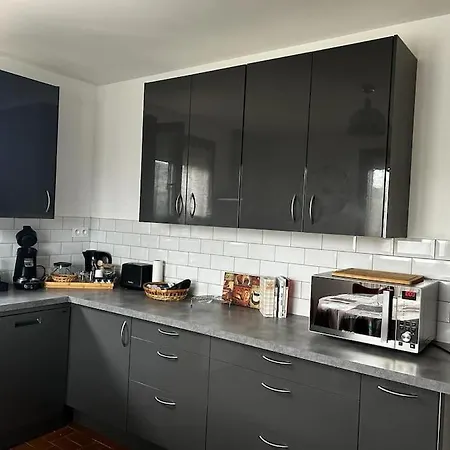 Maison Confort Stationnement Privatif 6 Pers Échirolles
